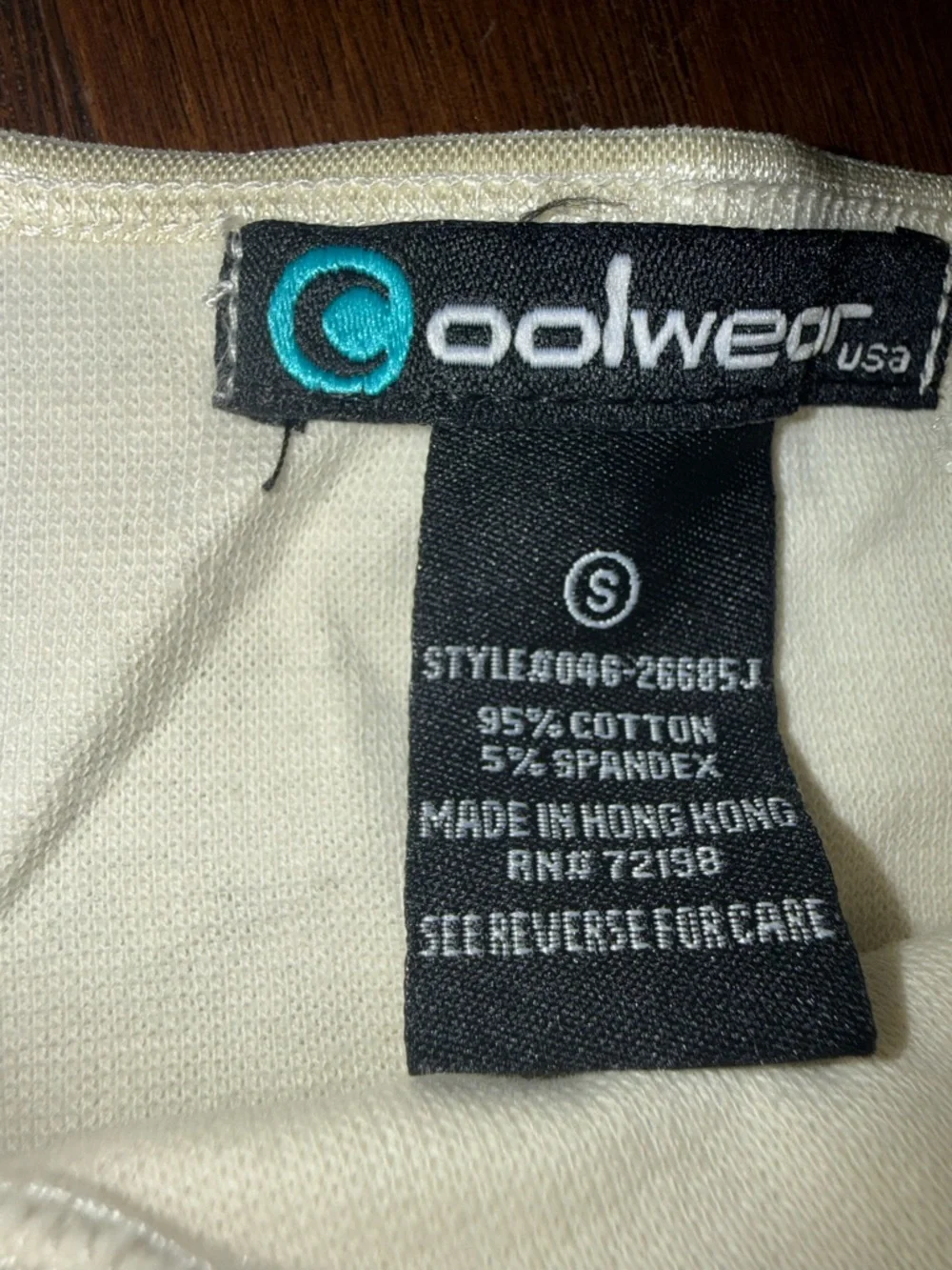 Delicate Cream Lace-Trim Camisole with Floral Accents - Picture 6 of 8